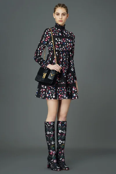 Look 3